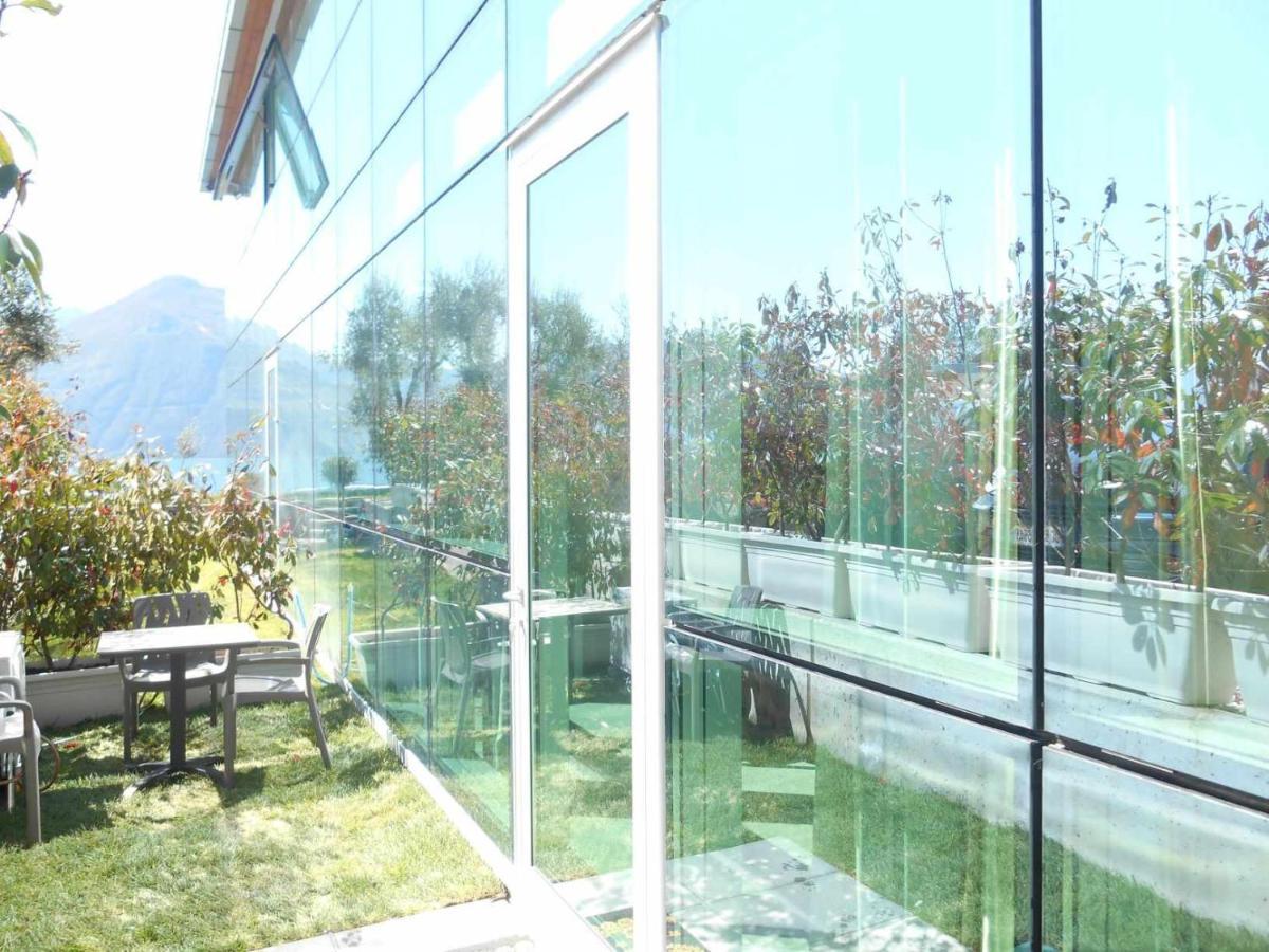 Direttamente Al Lago Apartments มาโรเน ห้อง รูปภาพ