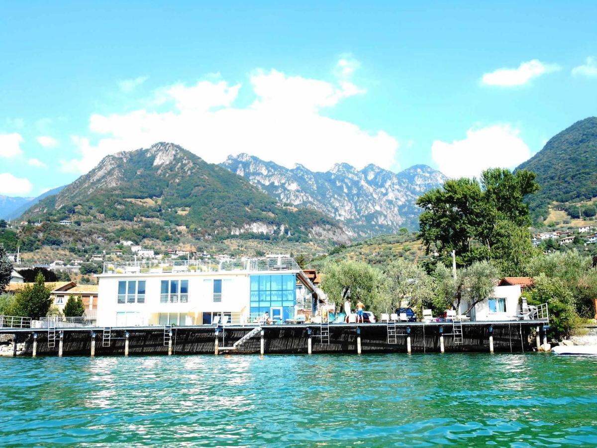 Direttamente Al Lago Apartments มาโรเน ภายนอก รูปภาพ