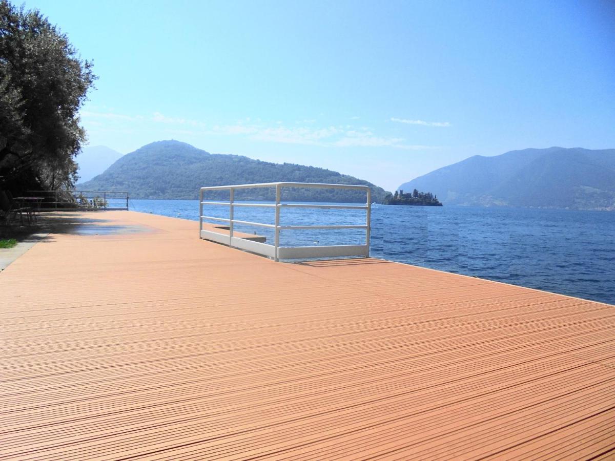 Direttamente Al Lago Apartments มาโรเน ภายนอก รูปภาพ