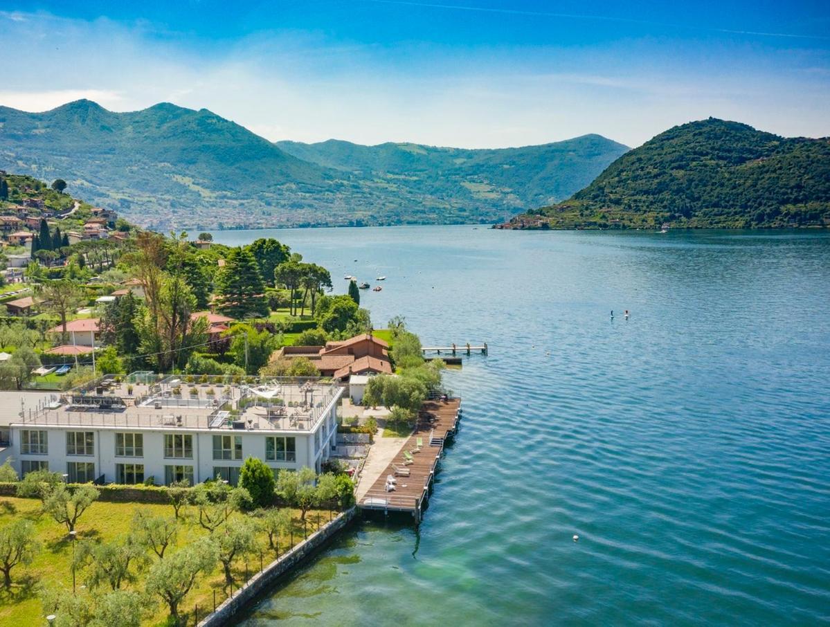 Direttamente Al Lago Apartments มาโรเน ภายนอก รูปภาพ